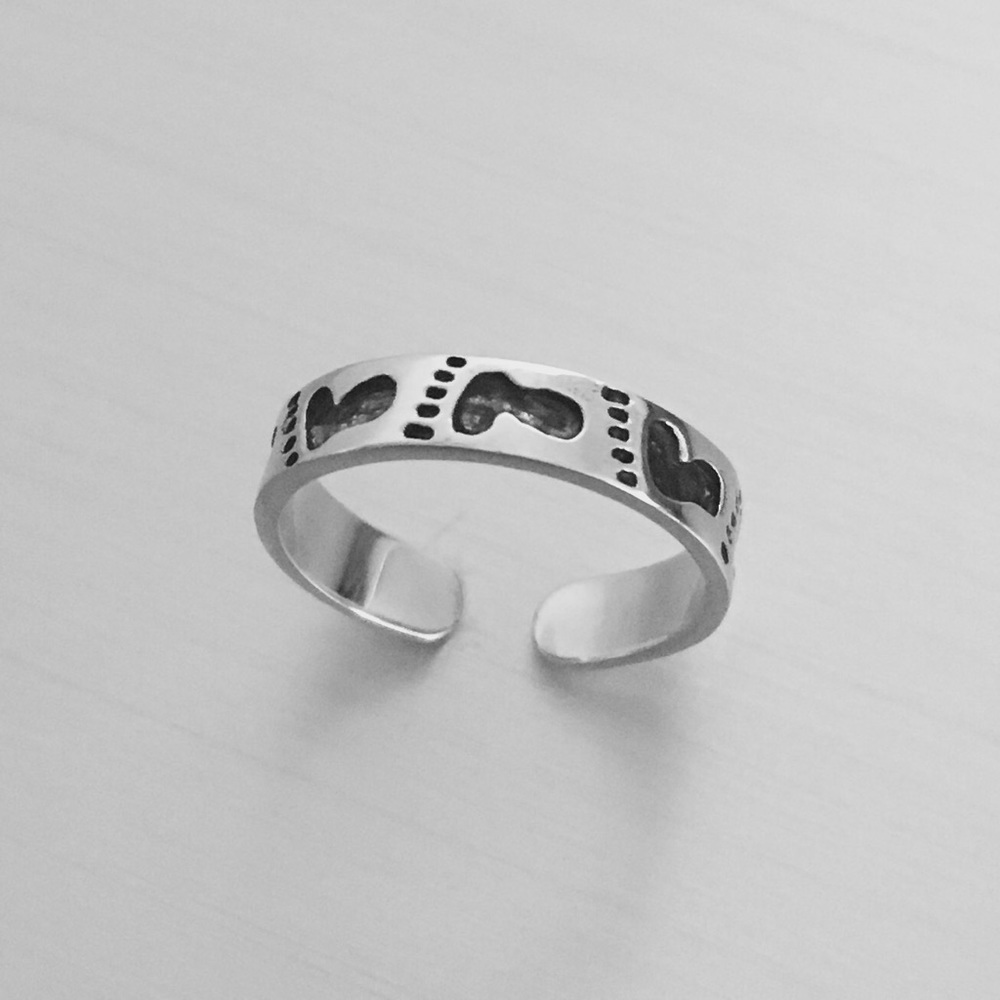 Sterling Silver Footprints Toe Ring - image 1